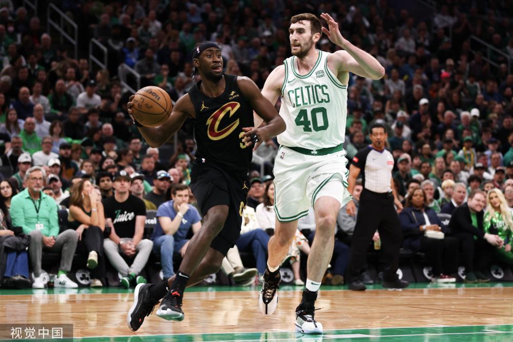 界杯策马扬 界杯策马扬