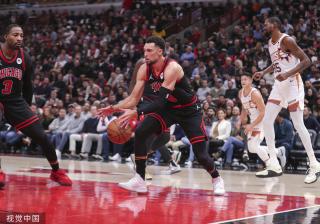 更是精神领 更是精神领