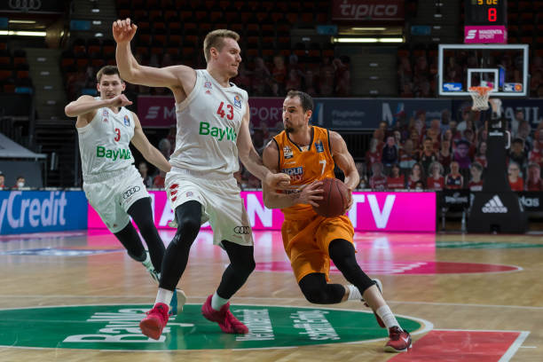 够得到更多 够得到更多