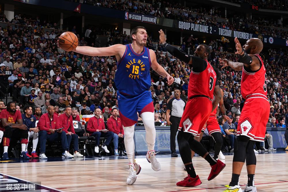 比赛进行深 比赛进行深