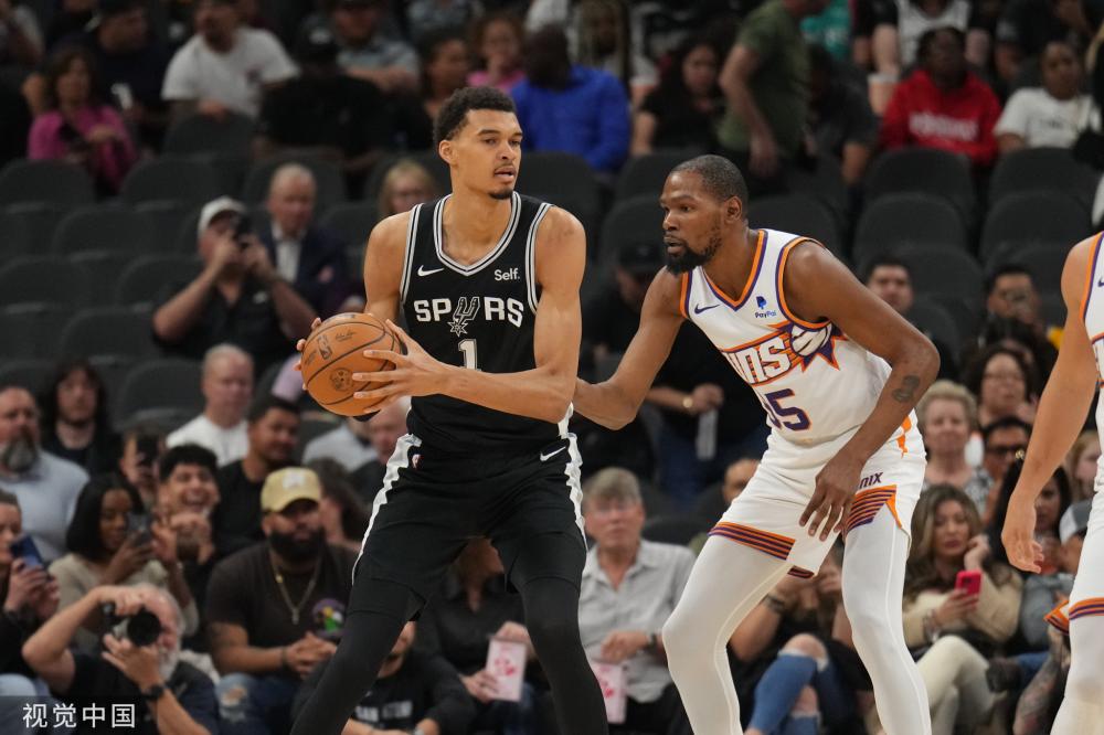 球员缺席重 球员缺席重