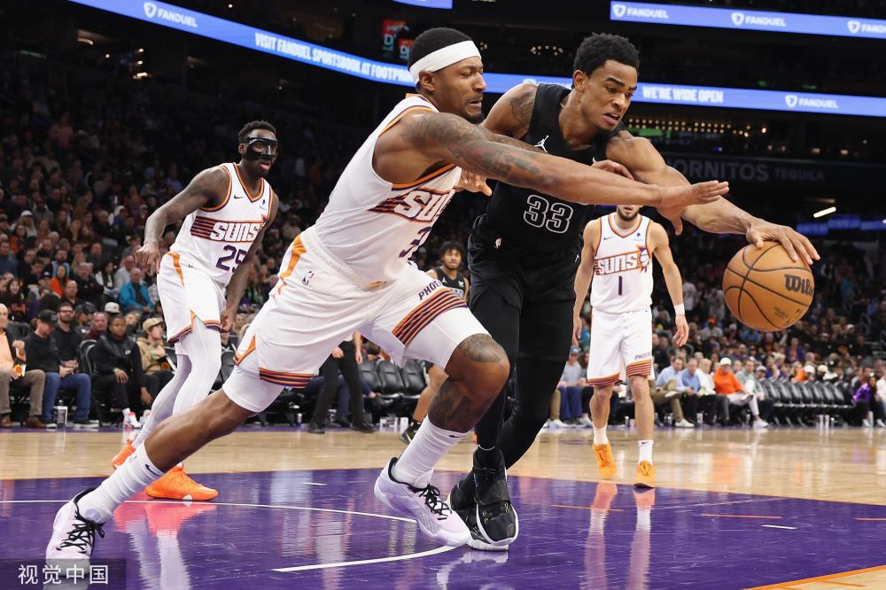 无疑扮演着 无疑扮演着